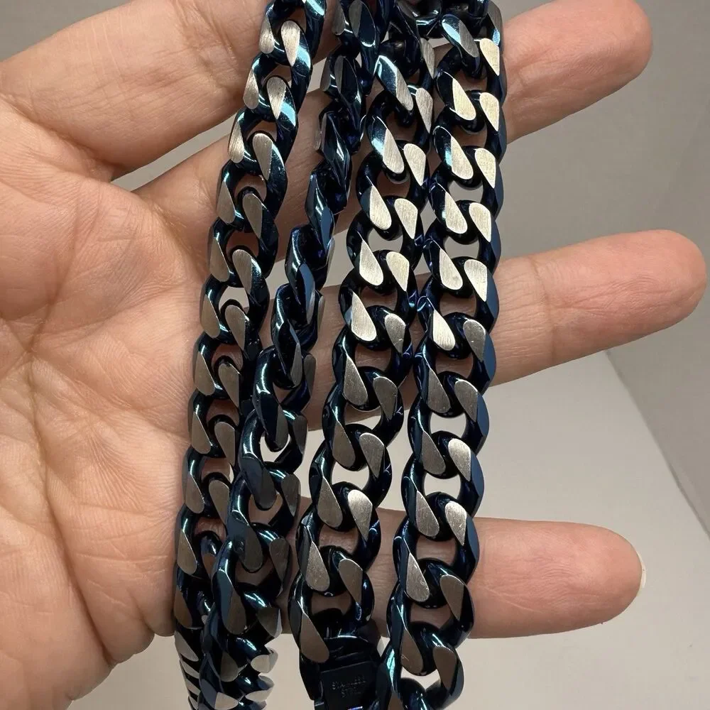Men’s Solid Stainless Steel And Blue Ion Playing Chain Necklace 24”  109.57g